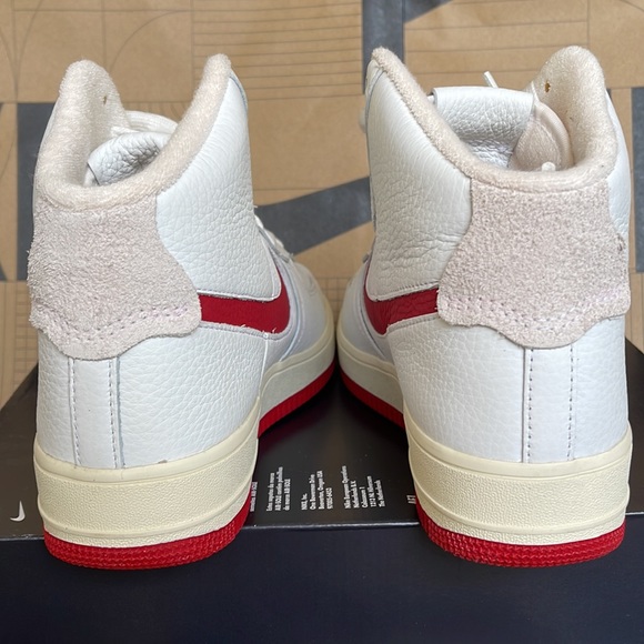 NIKE W AF1 SCULPT Summit White/Gym Red - Picture 14 of 16